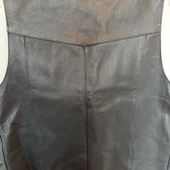 Custom Bilt Button Down Black Leather V-Neck Motorcycle Biker Vest - Picture 12 of 14